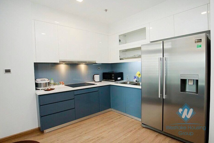 Two bedrooms apartment for rent in Vinhome Metropolis, Lieu Giai street, Ba Dinh district, Ha Noi.